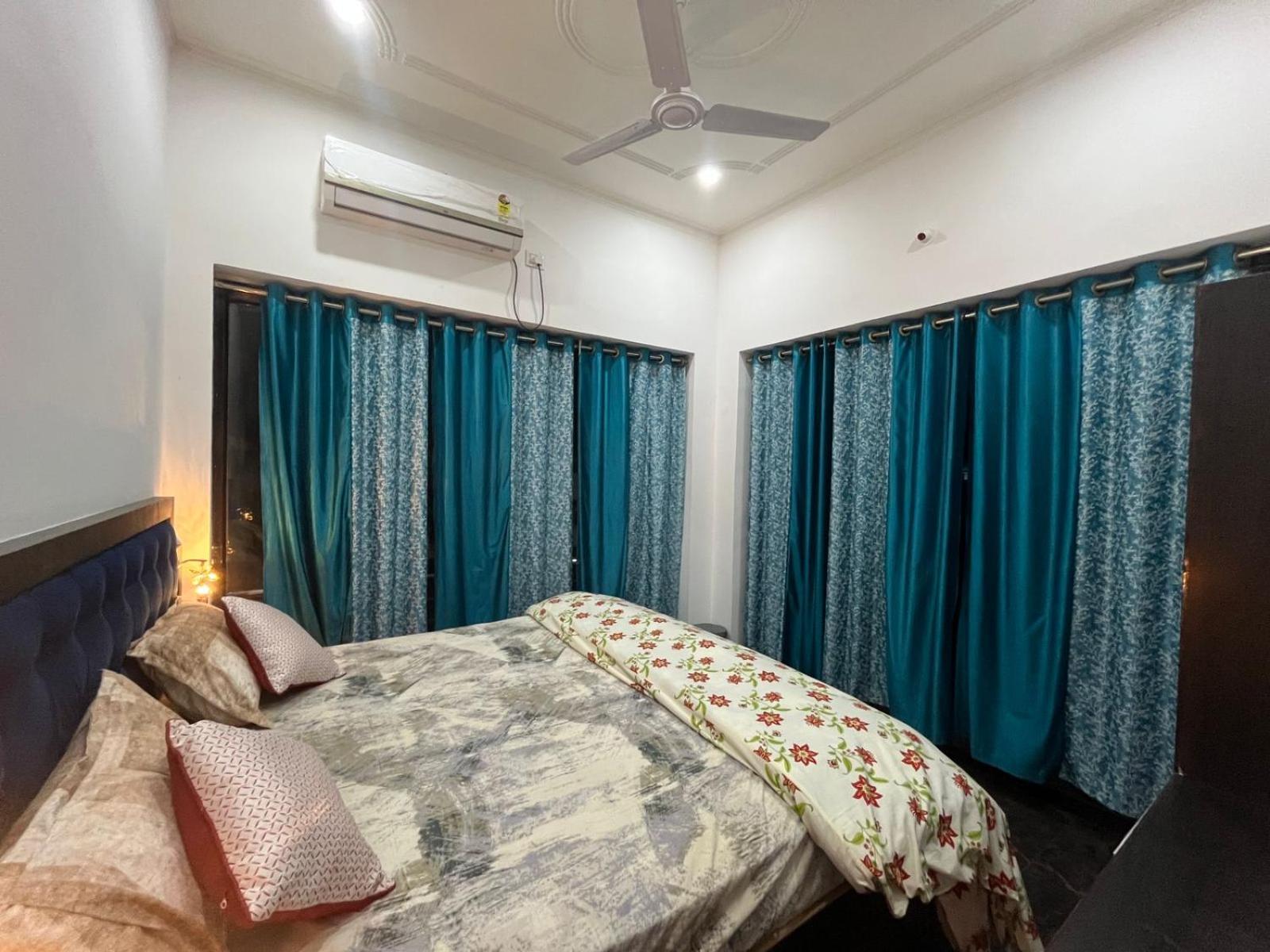 La Calma Homestay Khajurāho Exteriör bild